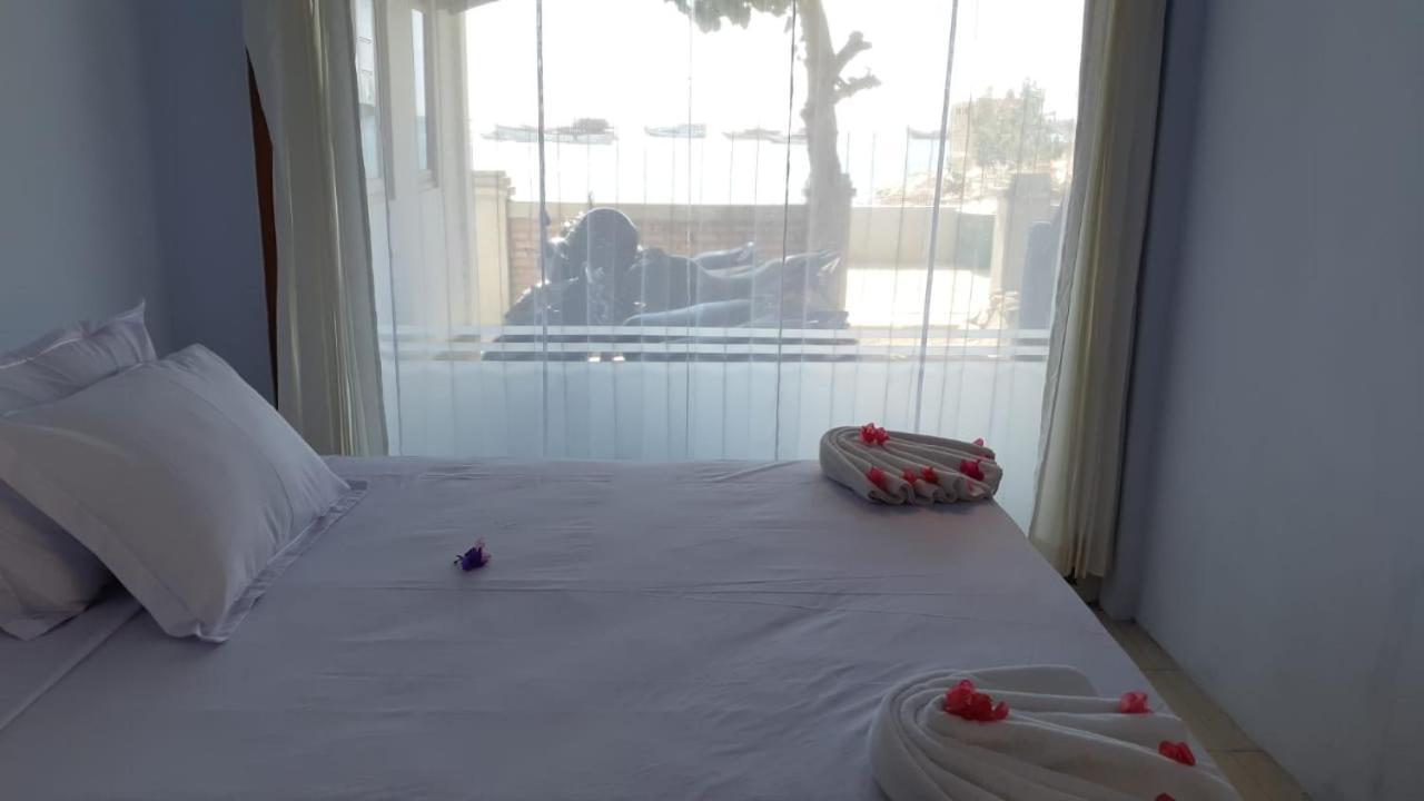 Bajo Sunset Hostel Labuan Bajo Ngoại thất bức ảnh